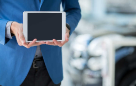 应对中年多重焦虑，平安御享分红给家庭资金安全“压舱”